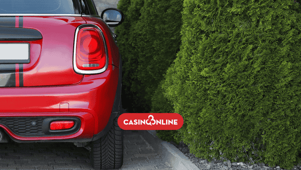 Vind en Super Duper Mini Cooper på SlotsMagic Casino