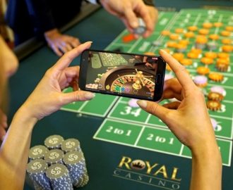 Spil på Royal Casinos splinternye Live Roulette!