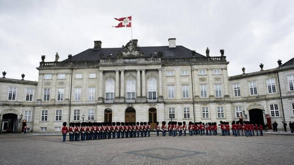 Odds på dronningens nytårstale hos LeoVegas: Sådan oddser du