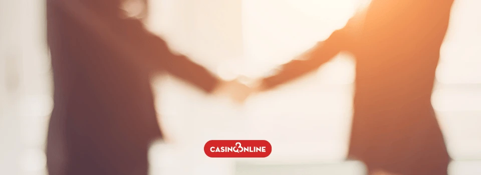 Casino Online DK Stake køber Vindercasino folk der giver hinanden hånden