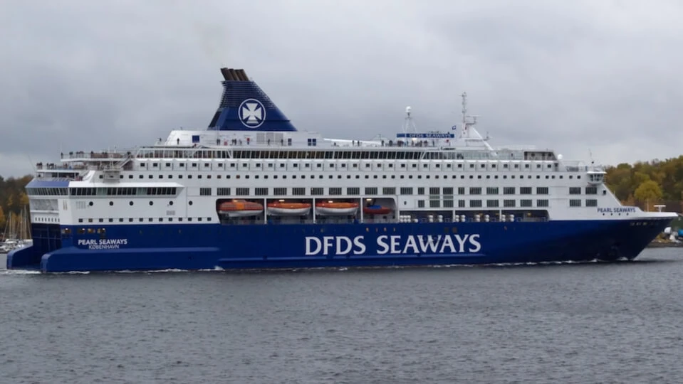 Pearl Seaways Compass Casino DFDS screenshot